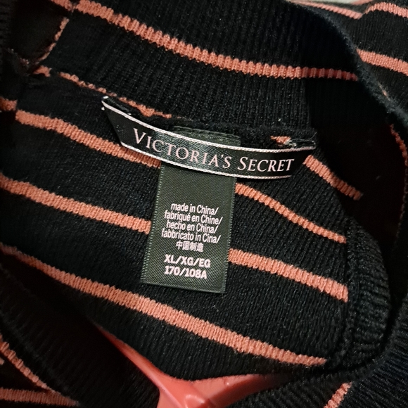 Victoria Secret Crop Top - Picture 5 of 6